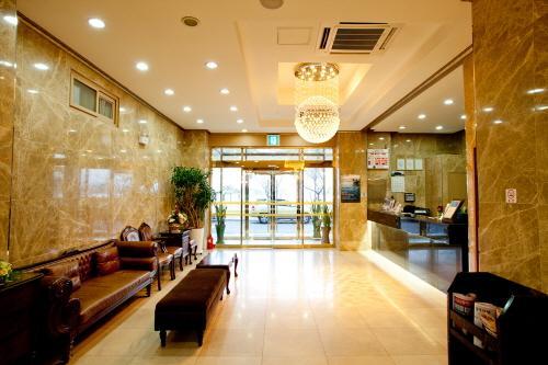 B&Beach Tourist Hotel Йосу Екстер'єр фото