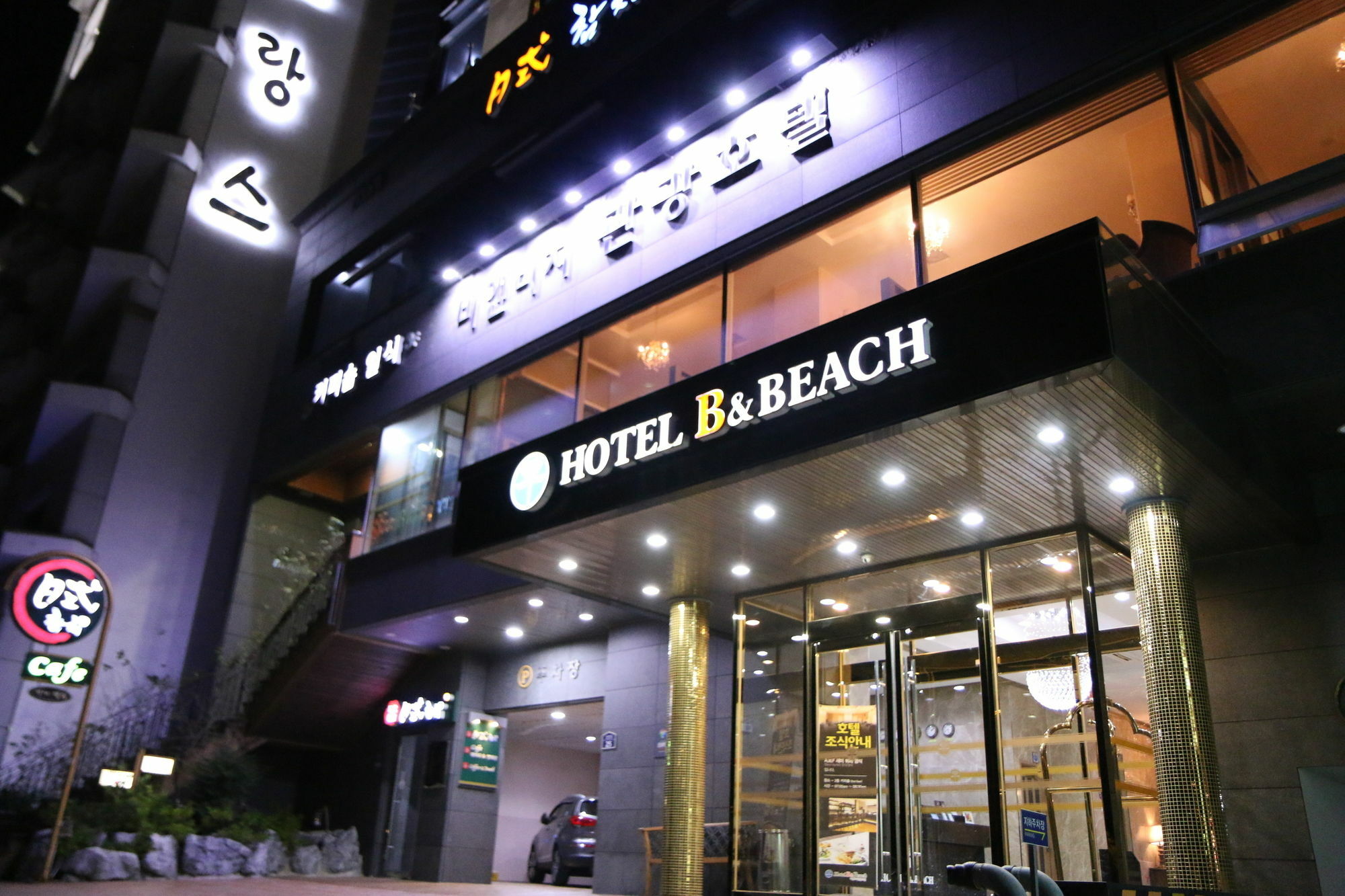 B&Beach Tourist Hotel Йосу Екстер'єр фото